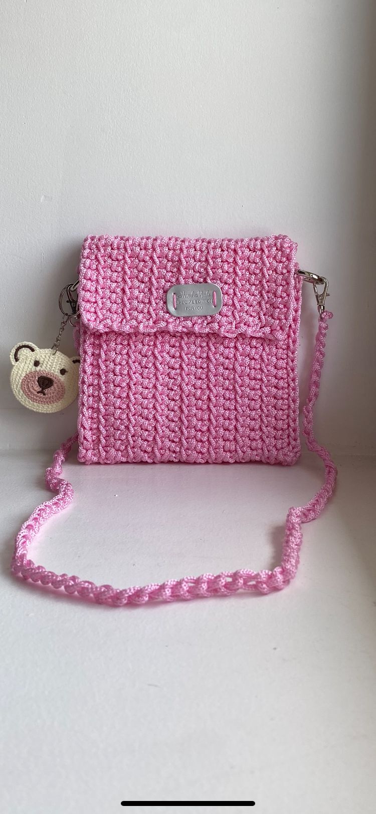 Pochette enfant au crochet