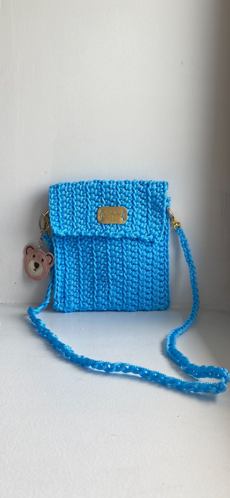 Pochette enfant au crochet